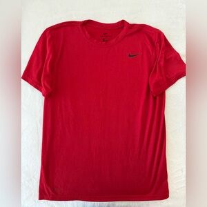 Nike Men's Vibrant Red Short Sleeve Tee